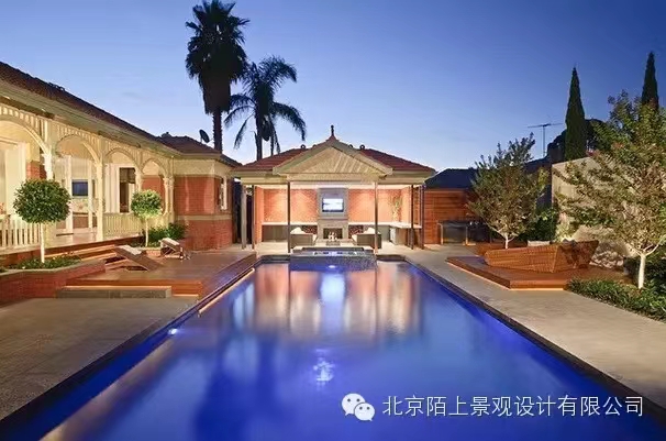 163ff996272942b603bdd79c7c9eecb.jpg